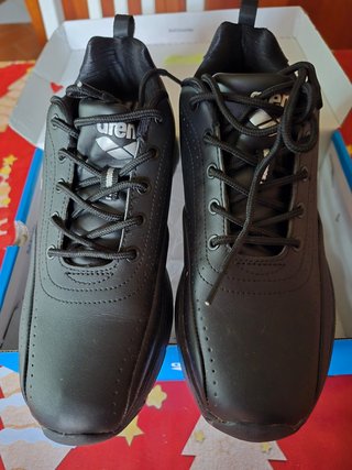 Scarpe Arena comfort n.40