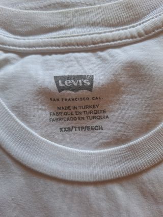 Camiseta Levis de Snoopy