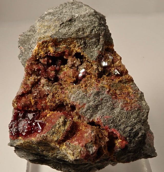 Mineral. Cinabrio cristales.