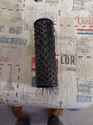Material deportivo, pesas tobilleras y foam roller