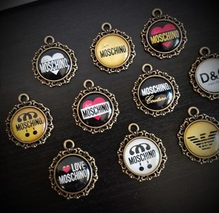 Charm Love Moschino 