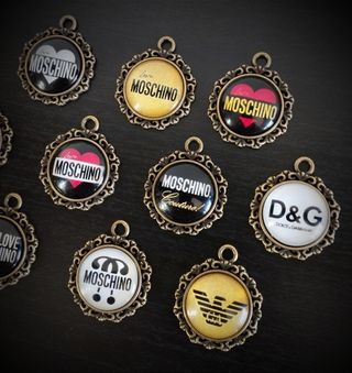 Charm Love Moschino 