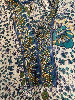 Conjunto de falda y blusa