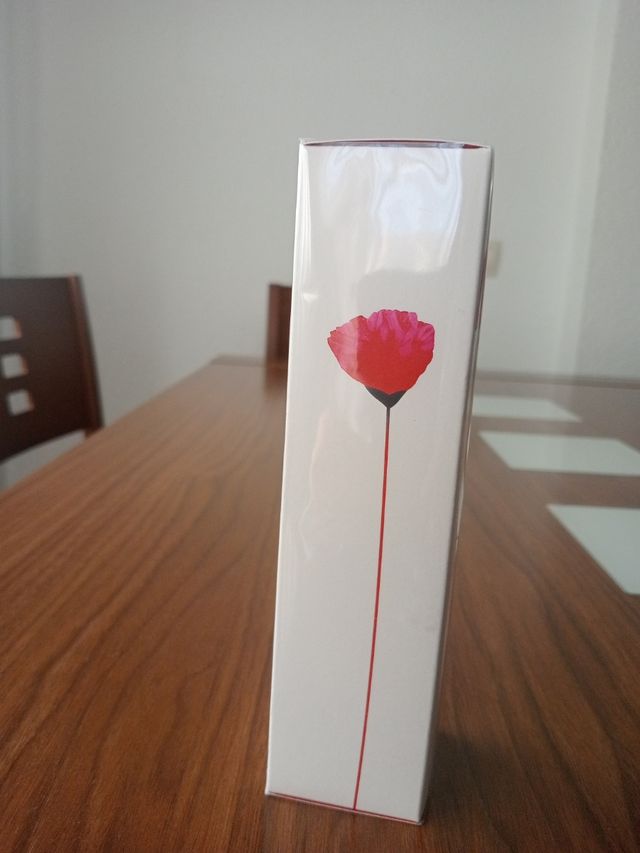 FlowerbyKenzo . Poppy Bouquet