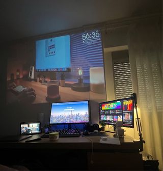 Monitores 27” y 24”