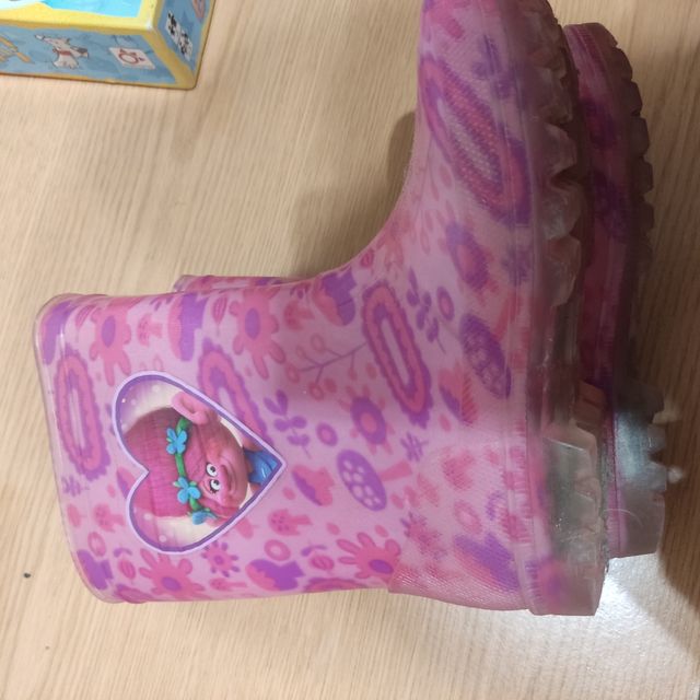 Botas agua talla 30 con luz