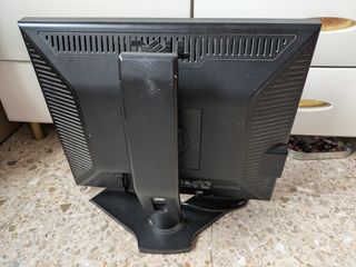 Monitor Dell pc 16"
