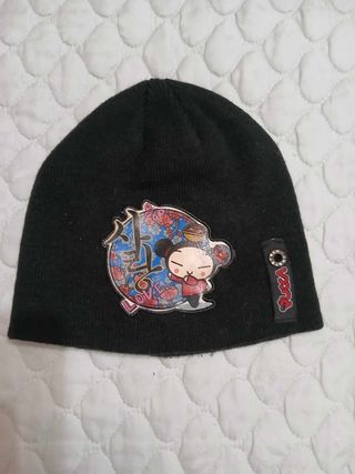 Cappellino personaggio PUCA bambolina