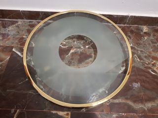 Lámparas doradas de techo con apliques de aluminio