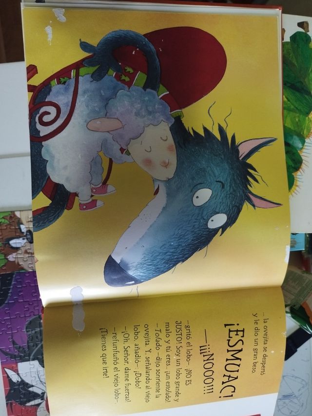 La ovejita que vino a cenar / The Little Lamb that Came to Dinner (Spanish Edition)