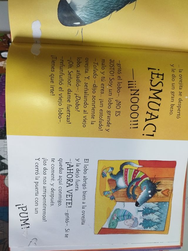 La ovejita que vino a cenar / The Little Lamb that Came to Dinner (Spanish Edition)