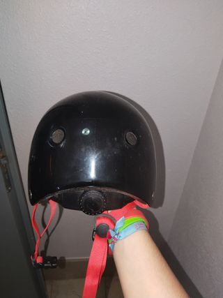 CASCO PARA BICI Y PATINETE