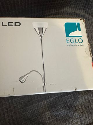 Lampara de pie led EGLO A ESTRENAR