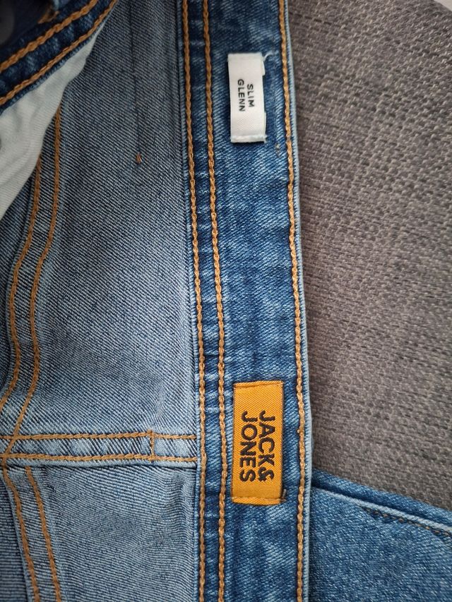 Vaquero Jack & Jones talla 14 años
