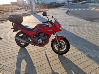 Yamaha 600 xjs diversión