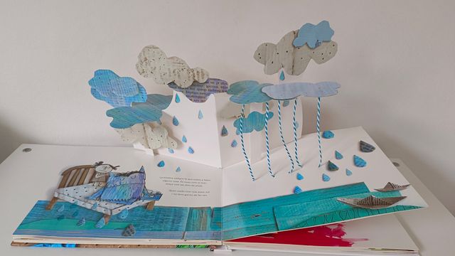 El Monstre de Colors, un llibre pop-up