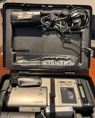 Vídeo Cámara Sony CCDV100E Video 8 Pro