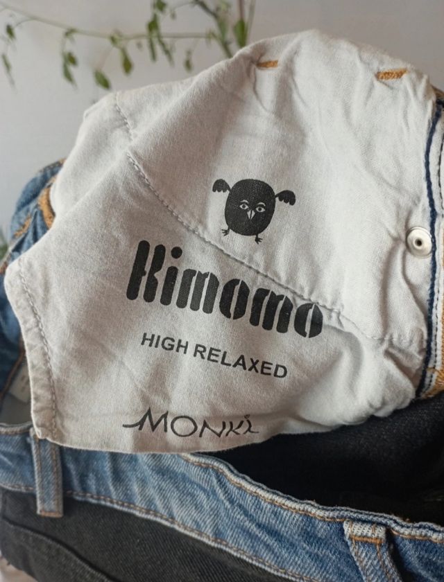 Jeans bicolor cintura alta