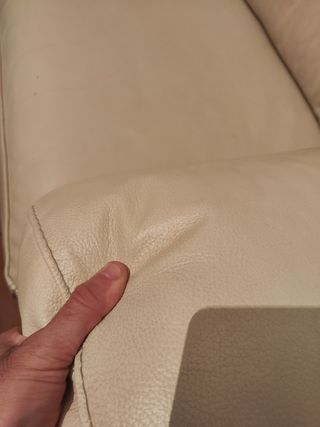 Sofá piel auténtica blanco tres plazas Losbu