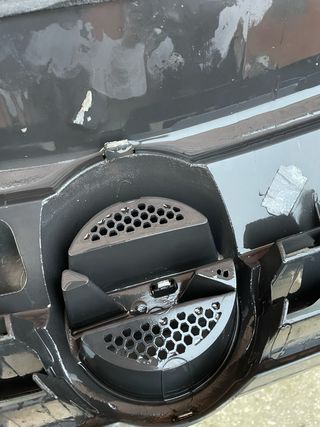 Opel Astra H Rejilla superior del radiador 