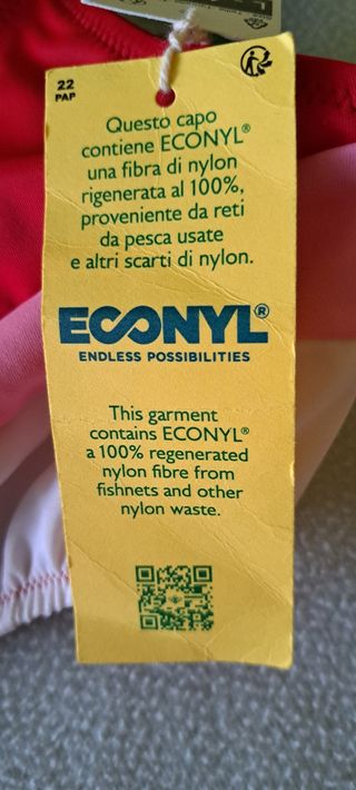 Nuevo con etiqueta Benetton Parte superior bikini