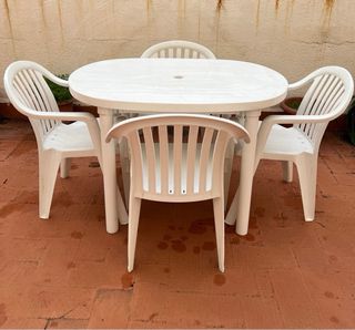 Grosfillex. Conjunto muebles jardín mesa y sillas 