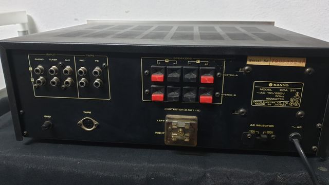 Impresionante Amplificador SANYO DCA 311 MUY NUEVO