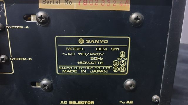 Impresionante Amplificador SANYO DCA 311 MUY NUEVO