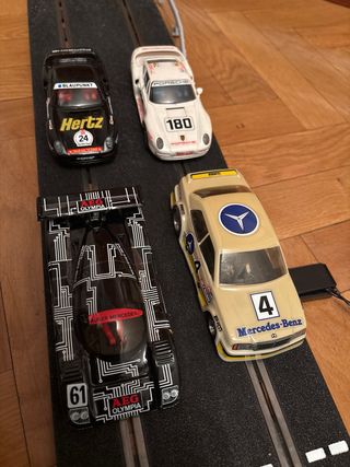 Scalextric GT70 y dos coches extra