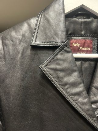 Americana blazer negra piel peletería