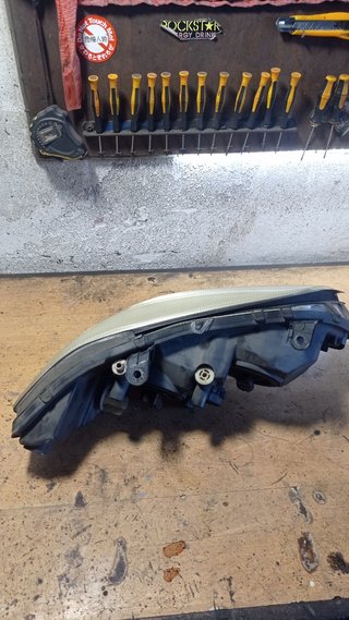 Faros Opel zafira A