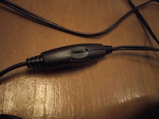 Auriculares TnB para TV cable largo