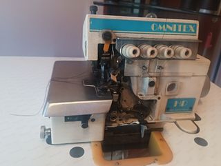Maquina de coser rematadora