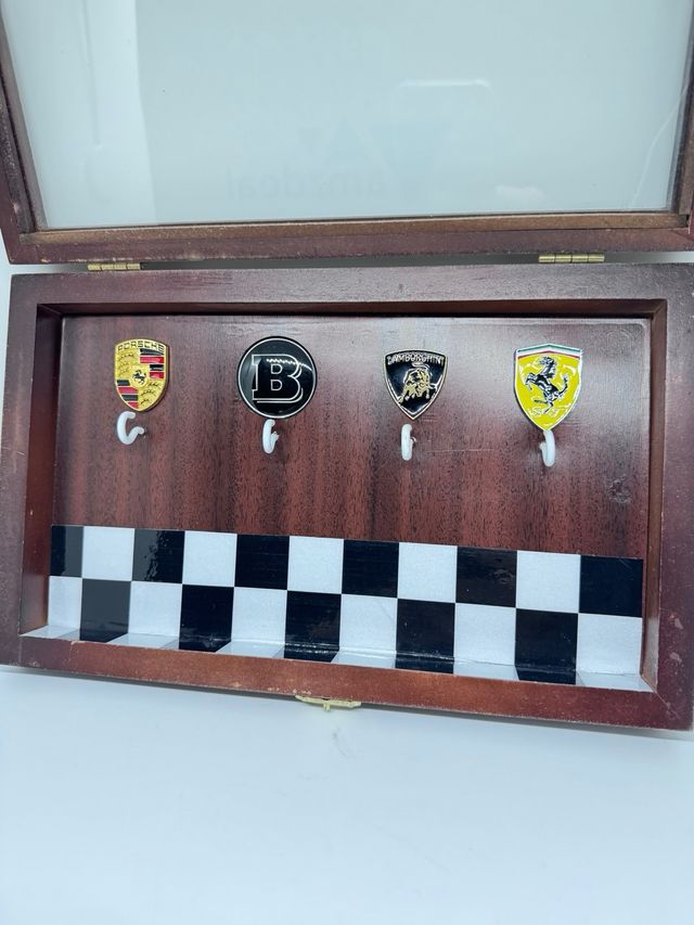 Caja para llaves de coche marcas de lujo