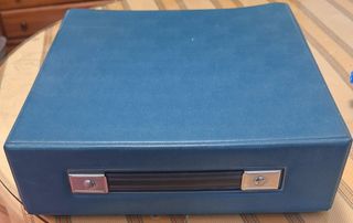 Máquina escribir Olivetti Dora