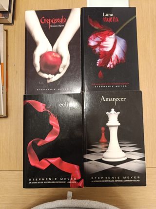 Crepúsculo (Saga Crepúsculo 1) (Spanish Edition)