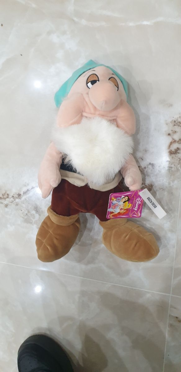 Pelushe i sette nani pisolo