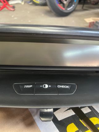 Pantalla central Citroen C4 2007