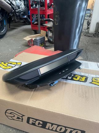 Pantalla central Citroen C4 2007
