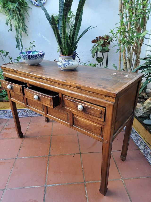 Antigua Consola china Original