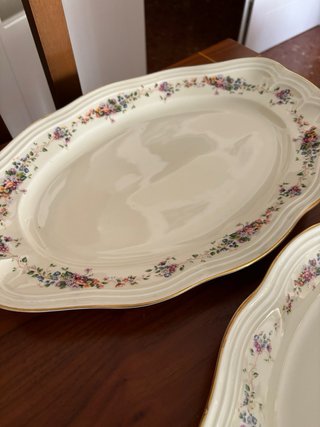 Juego bandejas y ensaladera Bidasoa porcelana