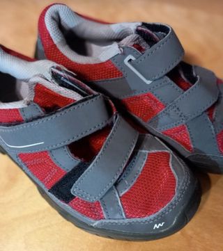 Zapatillas montaña Decathlon