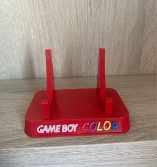 Soporte Game Boy Color en Rojo