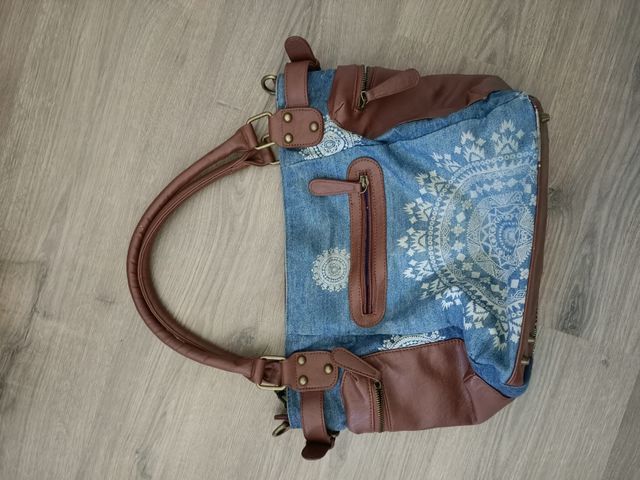 Bolso desigual marrón/azul