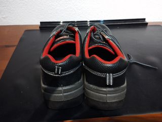 Zapatos de seguridad BELLOTA