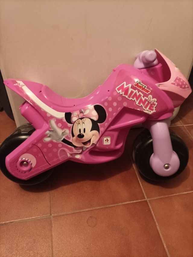 Moto Minnie Mouse