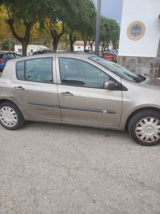 Renault Clio 2008