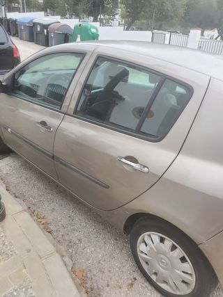 Renault Clio 2008
