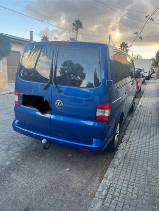 Volkswagen Caravelle 2009
