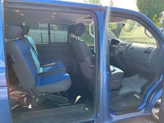 Volkswagen Caravelle 2009